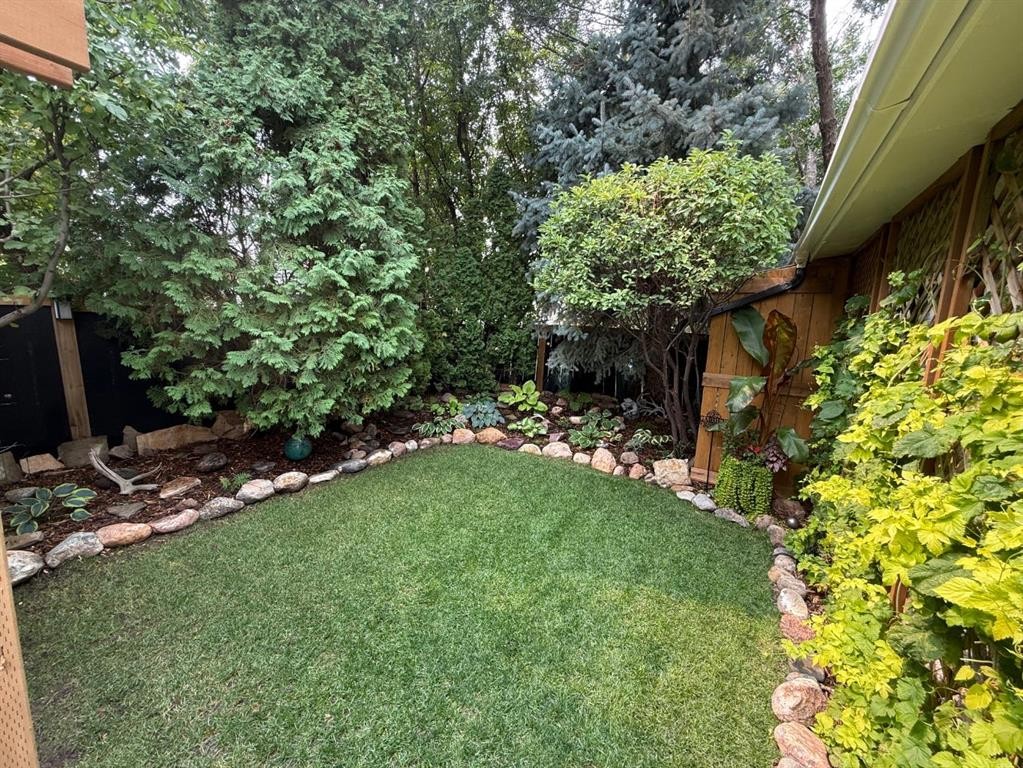 1914 17 Street North, Lethbridge, AB - Outdoor