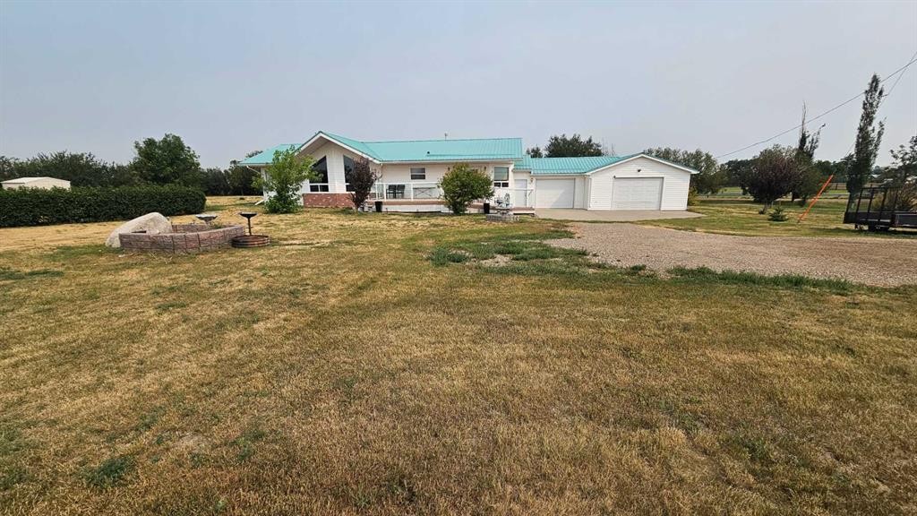 507 1 Avenue, Warner, AB - Outdoor
