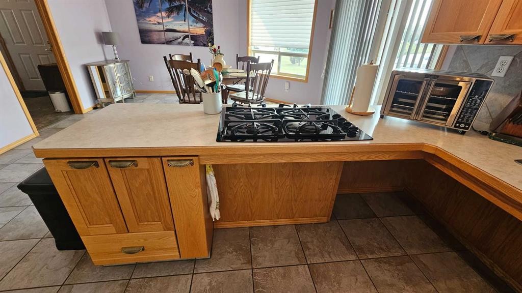 507 1 Avenue, Warner, AB - Indoor