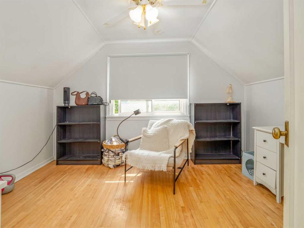 731 17 Street North, Lethbridge, AB - Indoor