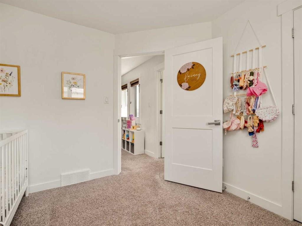 279 Northlander Bend West, Lethbridge, AB - Indoor Photo Showing Other Room