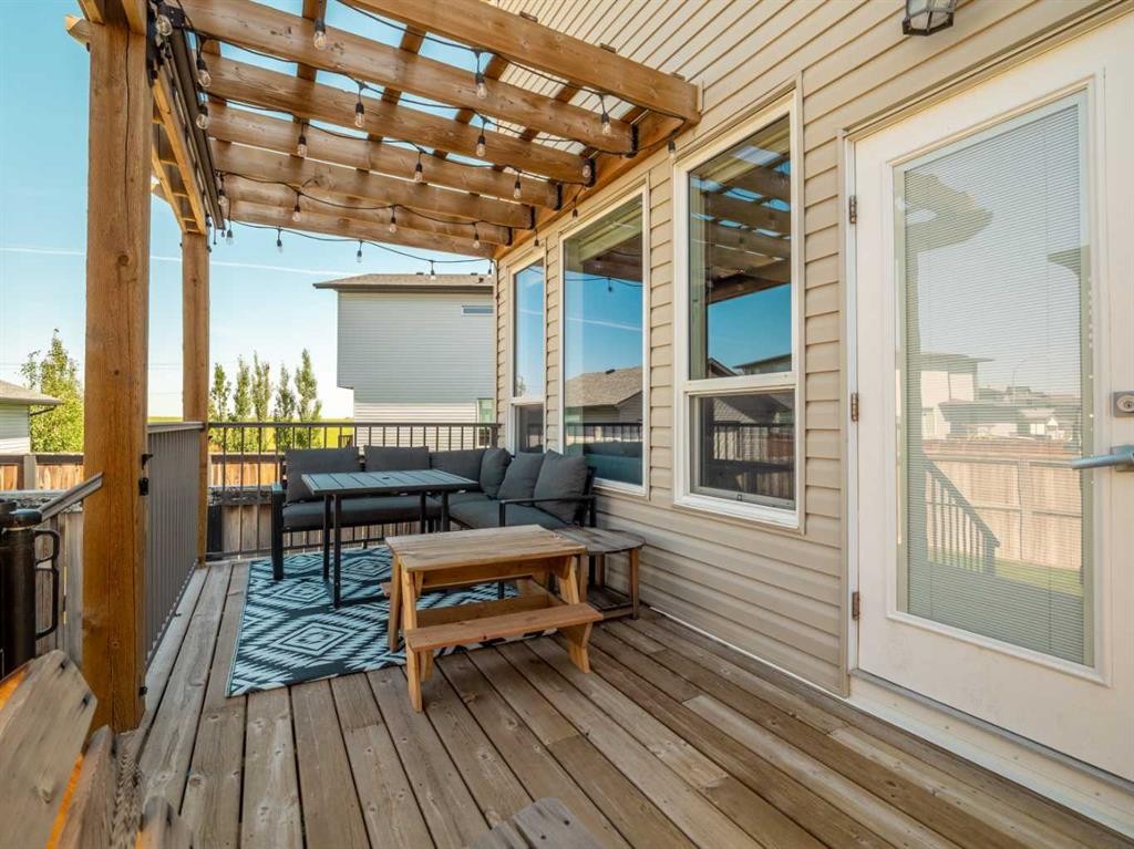 279 Northlander Bend West, Lethbridge, AB - Outdoor With Deck Patio Veranda With Exterior