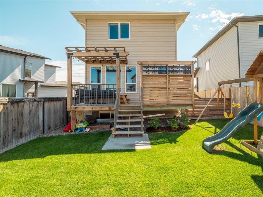 279 Northlander Bend West, Lethbridge, AB - Outdoor