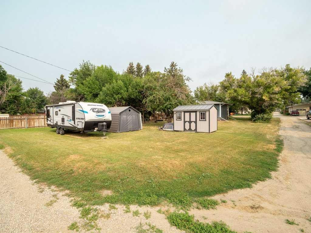 2209 22 Avenue, Coaldale, AB - Outdoor