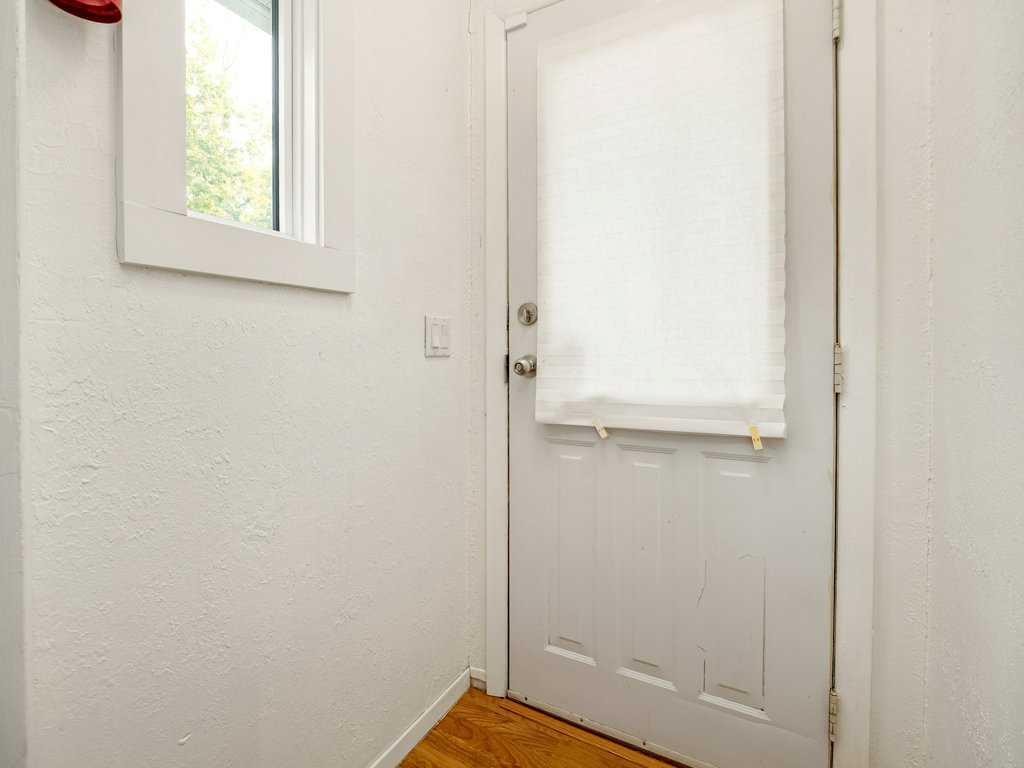 2209 22 Avenue, Coaldale, AB - Indoor Photo Showing Other Room