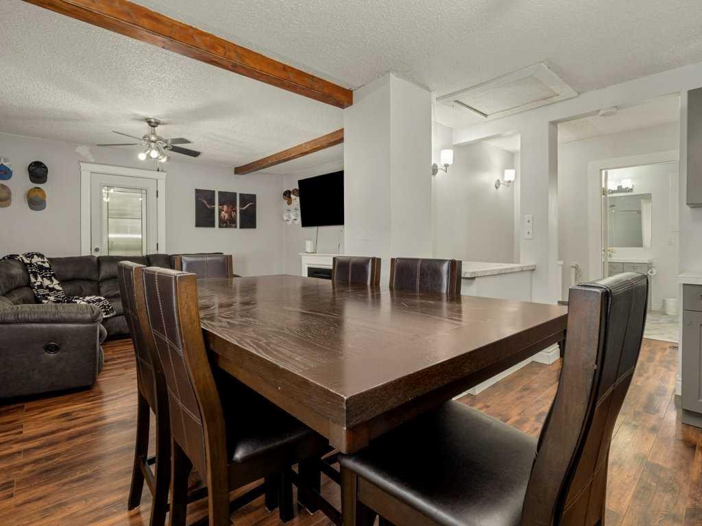 1503 20 Street, Coaldale, AB - Indoor Photo Showing Dining Room