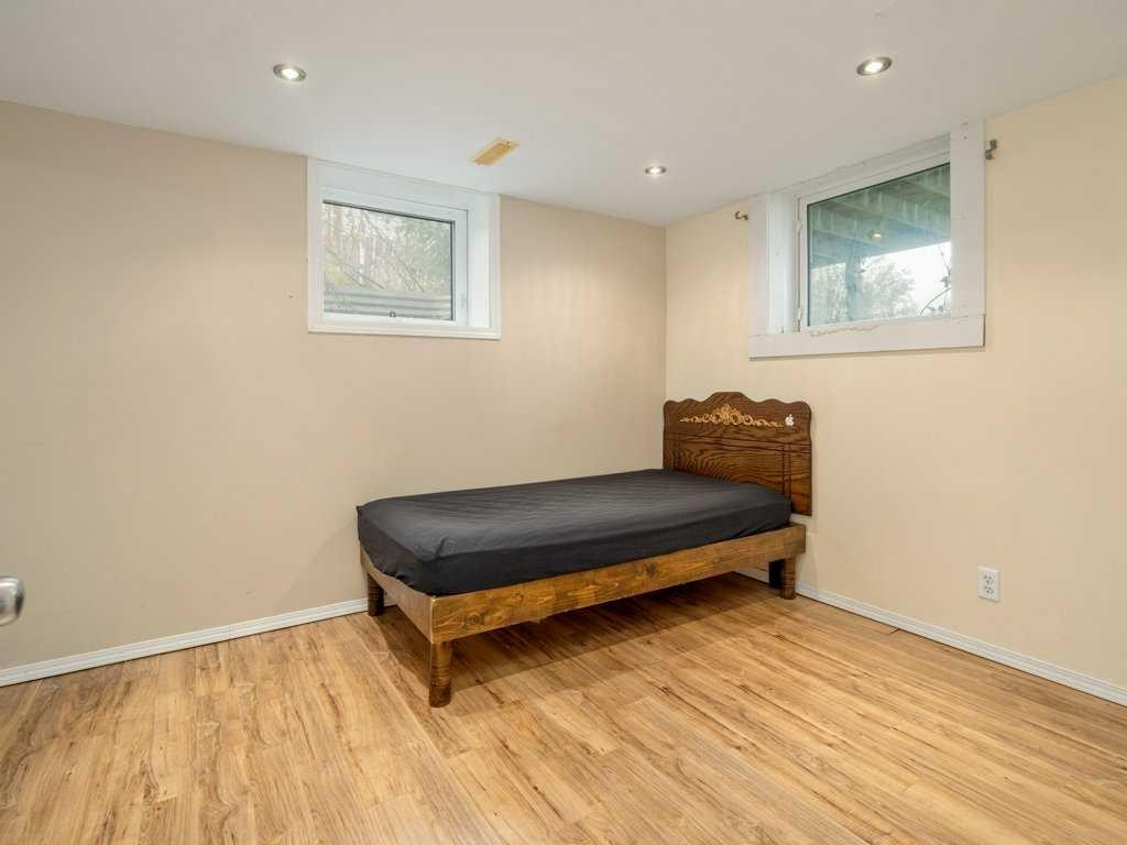 1503 20 Street, Coaldale, AB - Indoor
