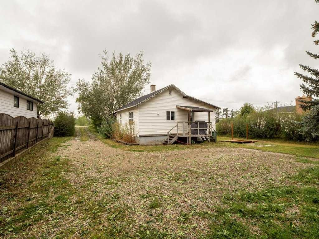 1503 20 Street, Coaldale, AB - Outdoor