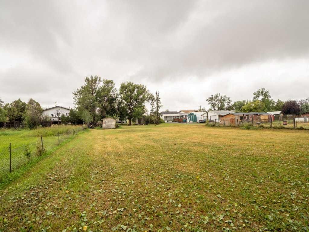 1503 20 Street, Coaldale, AB - Outdoor