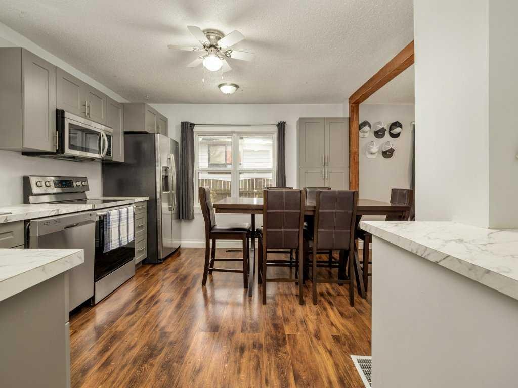 1503 20 Street, Coaldale, AB - Indoor