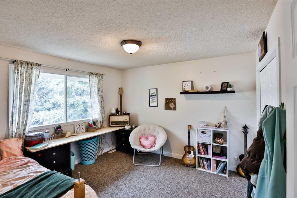 100 Eton Road West, Lethbridge, AB - Indoor