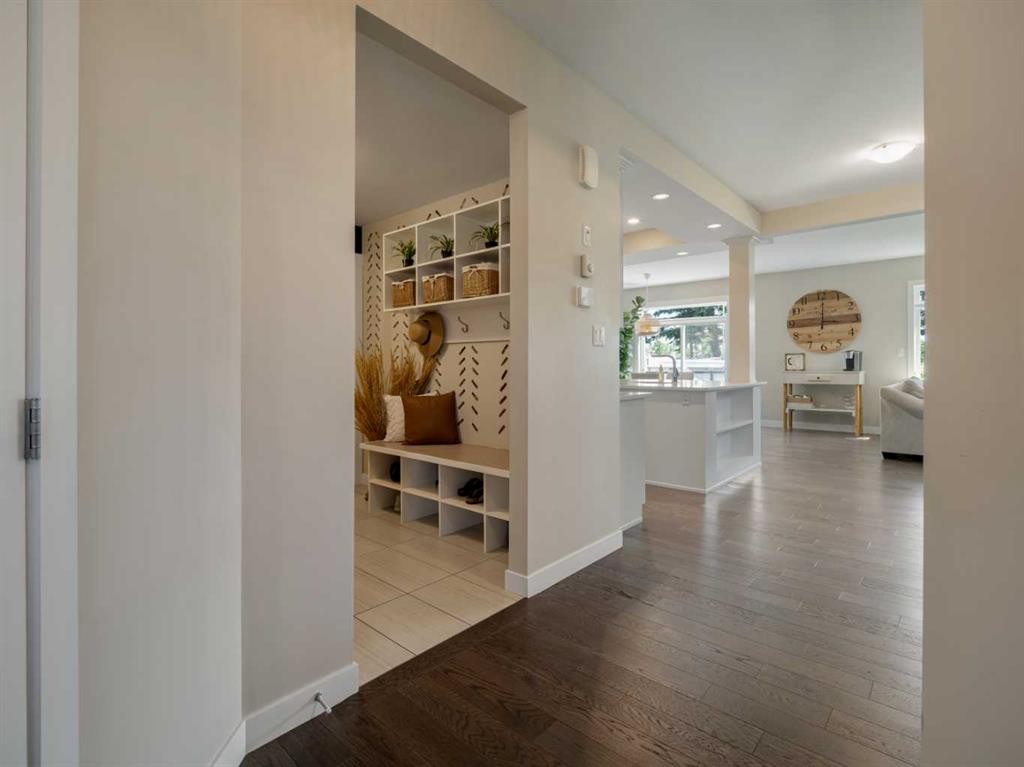 187 Westgate Drive, Coaldale, AB - Indoor Photo Showing Other Room