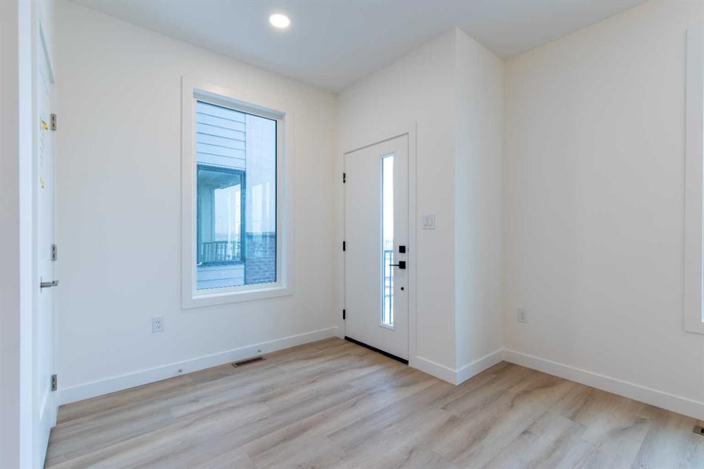 2809 16 Avenue, Coaldale, AB - Indoor Photo Showing Other Room