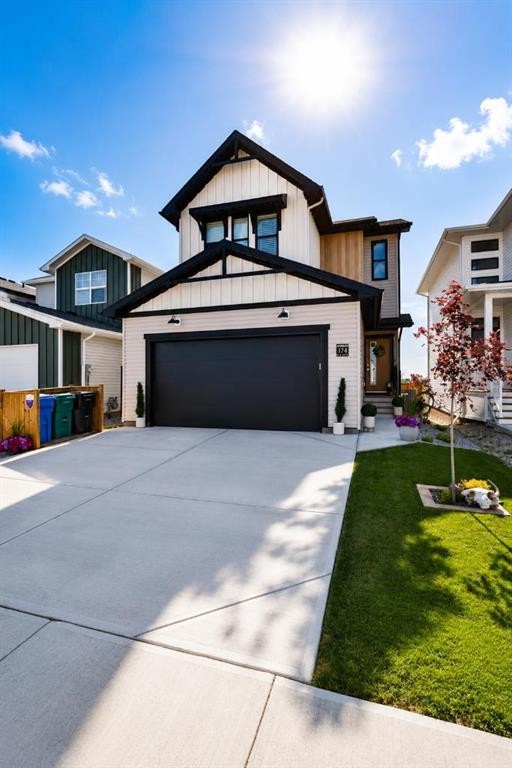 174 Caribou Bend North, Lethbridge, AB - Outdoor With Facade