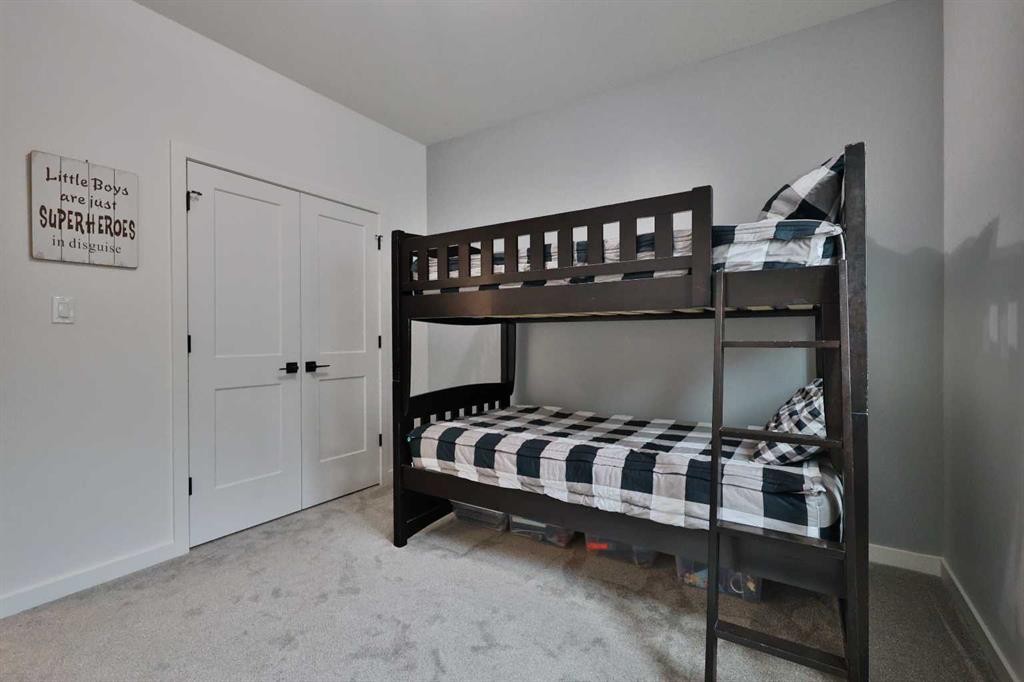 246 4A Street, Stirling, AB - Indoor Photo Showing Bedroom