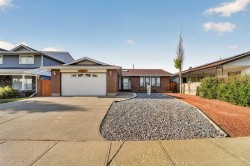 3606 Spruce Drive SOUTHLethbridge, AB T1K 4P6