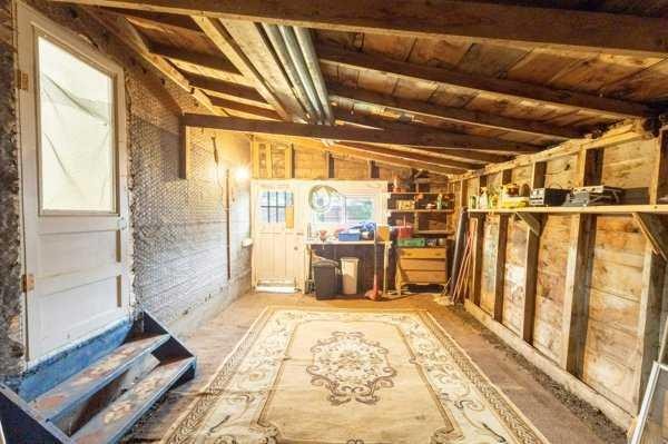 5304 56, Taber, AB - Indoor