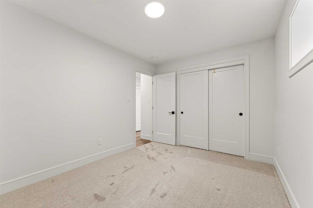 2533 16 Avenue, Coaldale, AB - Indoor Photo Showing Other Room