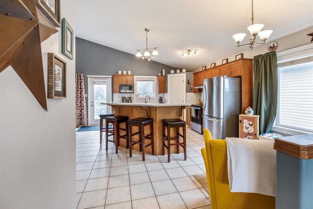 135 Fairmont Point South, Lethbridge, AB - Indoor