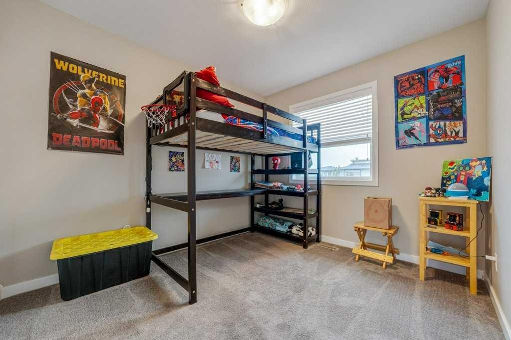 809 Greywolf Run North, Lethbridge, AB - Indoor
