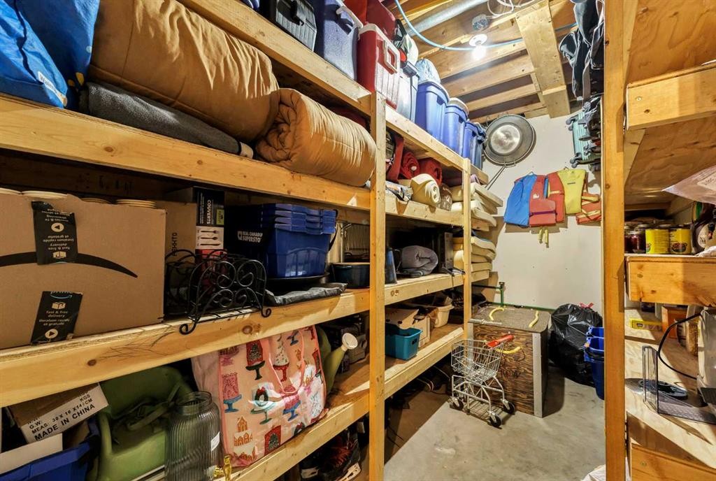 94079 113 Range Road, Bow Island, AB - Indoor