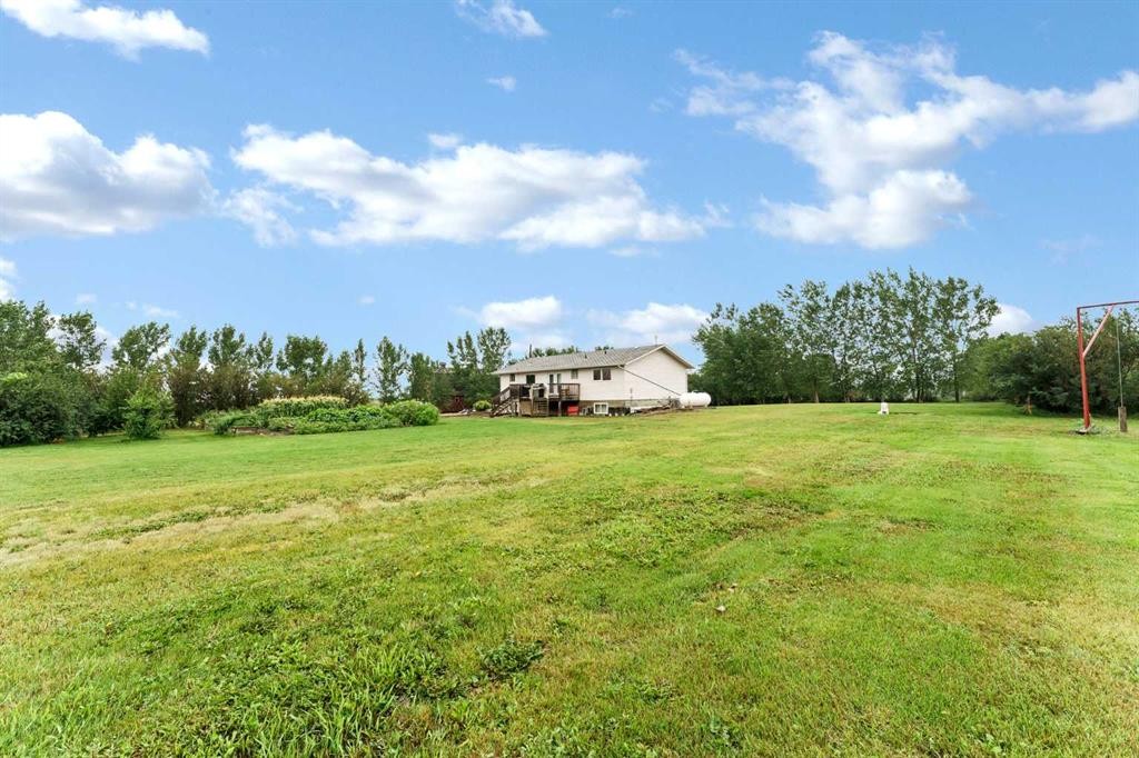 94079 113 Range Road, Bow Island, AB - Outdoor