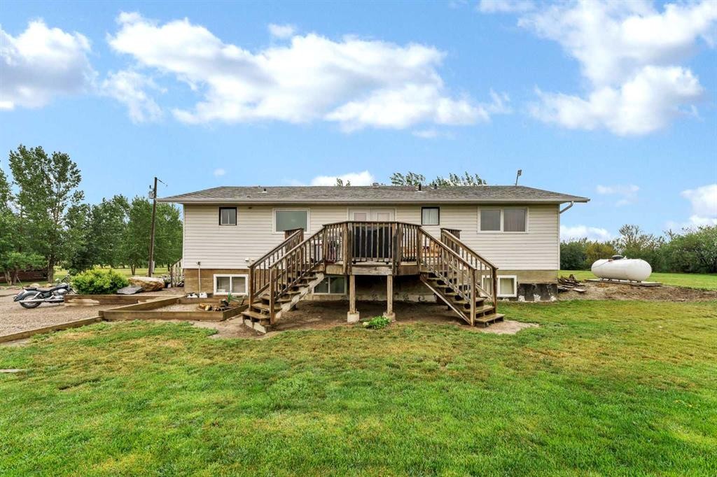 94079 113 Range Road, Bow Island, AB - Outdoor