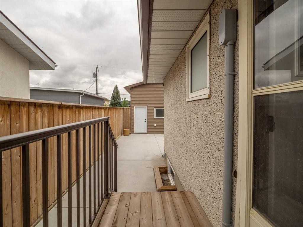 2110 19 Avenue South, Lethbridge, AB - Outdoor With Exterior