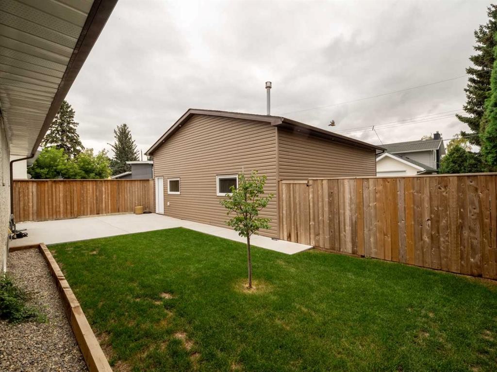 2110 19 Avenue South, Lethbridge, AB - Outdoor