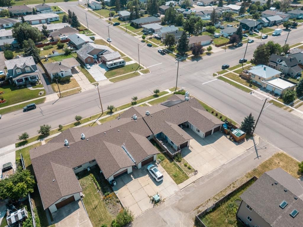 287 2 Avenue West, Cardston, AB - Outdoor With View