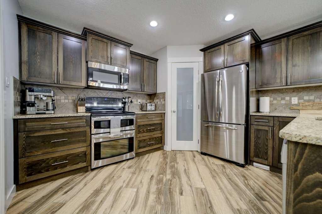 193 Mt Sundance Crescent West, Lethbridge, AB