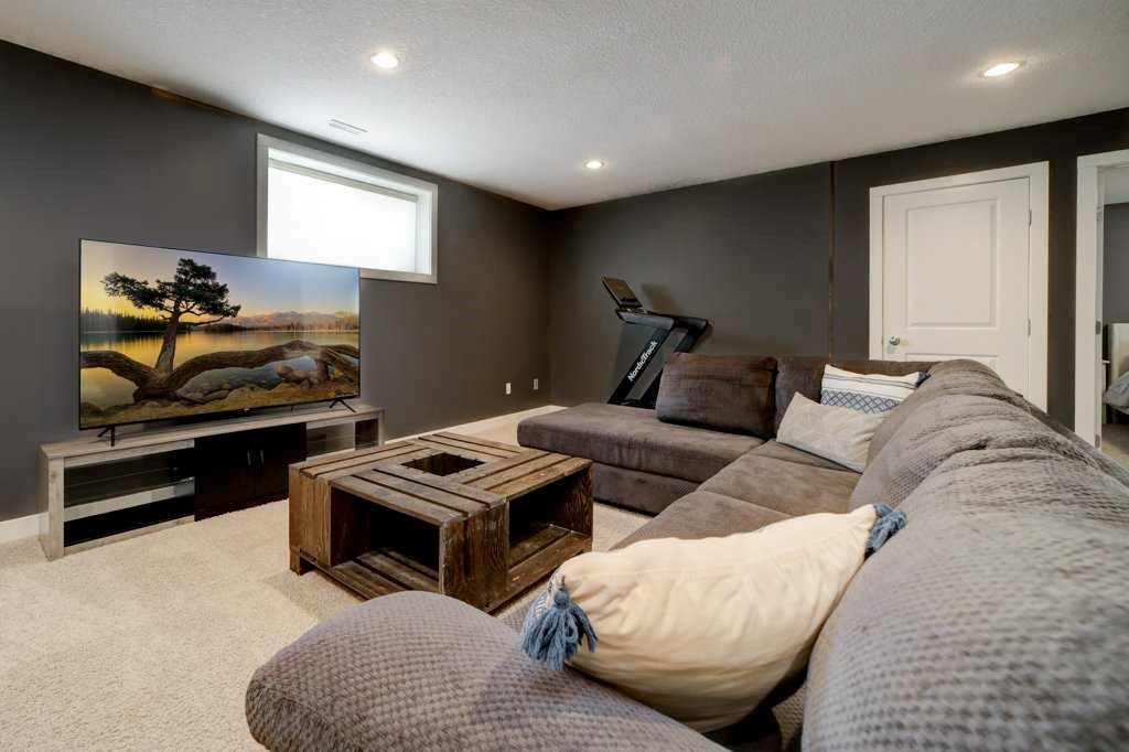 193 Mt Sundance Crescent West, Lethbridge, AB
