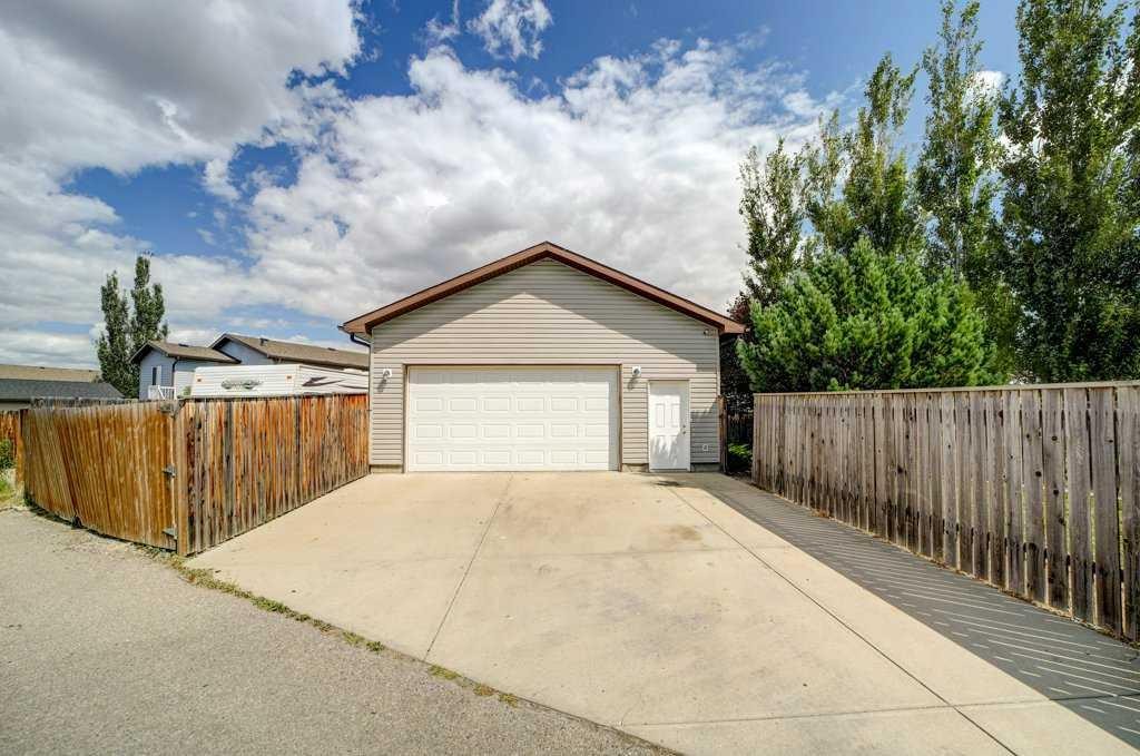 193 Mt Sundance Crescent West, Lethbridge, AB