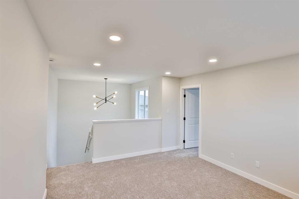 877 Devonia Circle West, Lethbridge, AB - Indoor Photo Showing Other Room