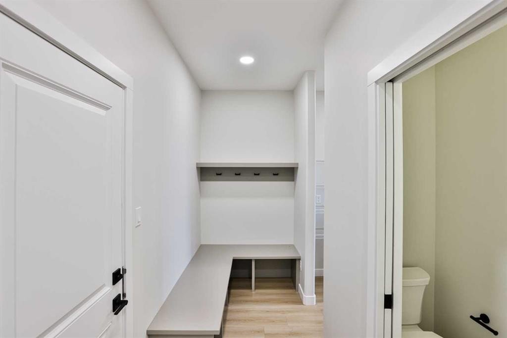 877 Devonia Circle West, Lethbridge, AB - Indoor Photo Showing Other Room