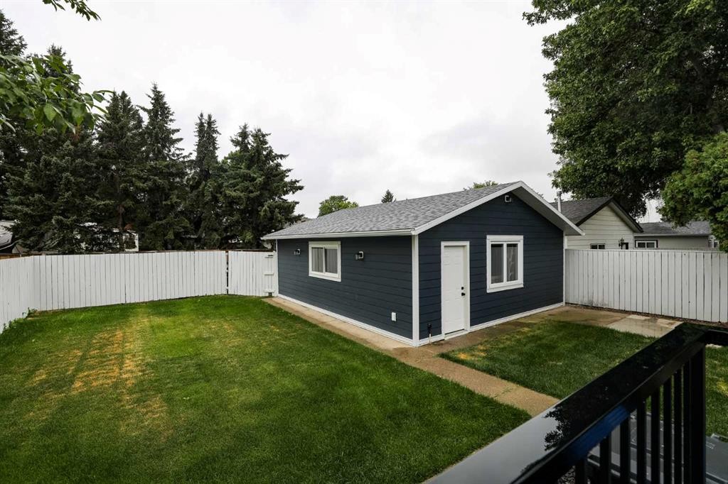 1418 25 Avenue North, Lethbridge, AB - Outdoor