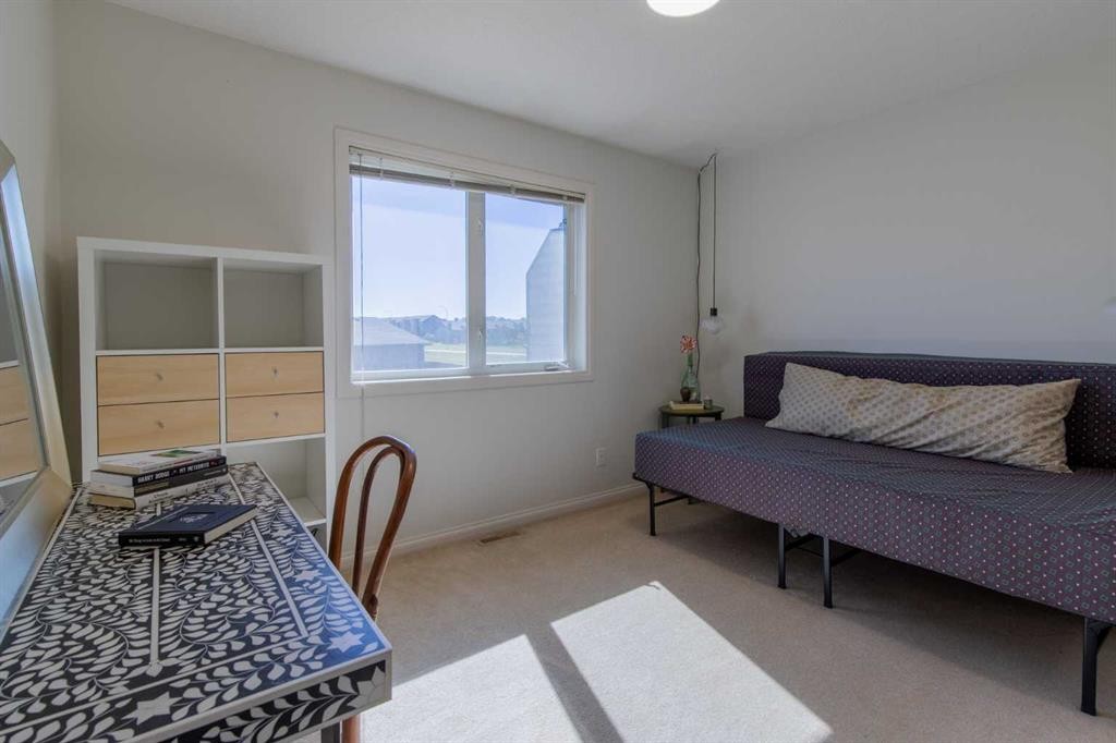 198 Blackfoot Boulevard West, Lethbridge, AB