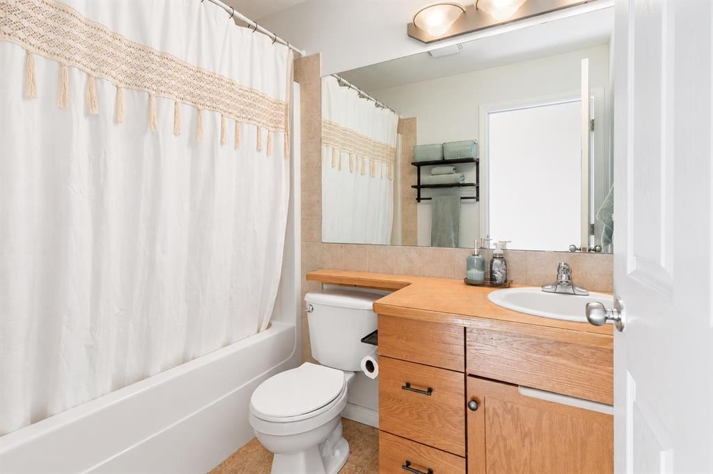198 Blackfoot Boulevard West, Lethbridge, AB