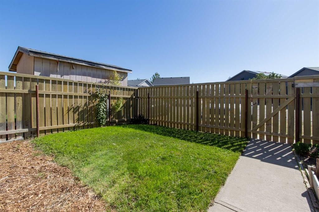 198 Blackfoot Boulevard West, Lethbridge, AB