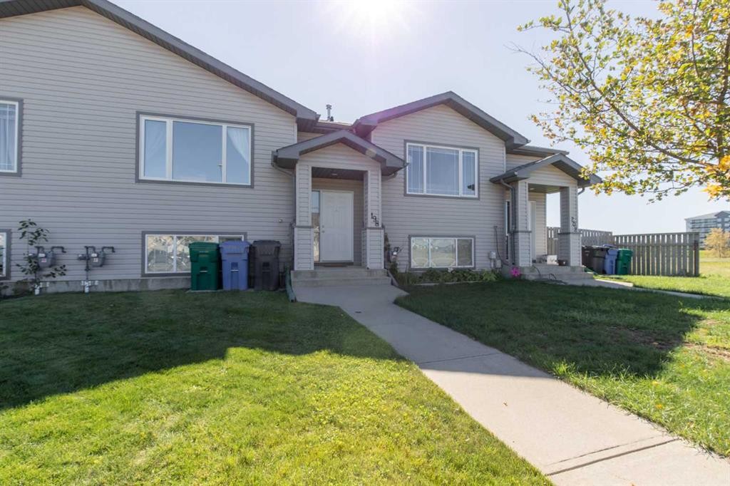 198 Blackfoot Boulevard West, Lethbridge, AB