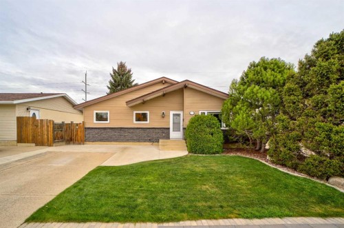 174 Eagle Road NORTH Lethbridge, AB T1H 4S6