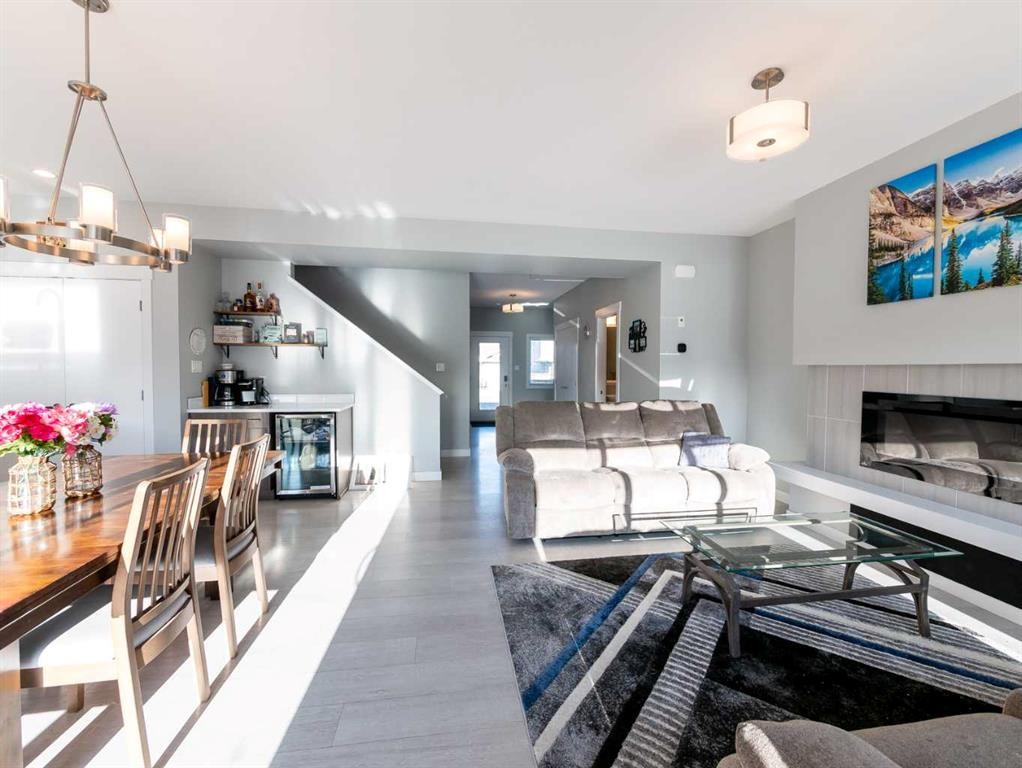 356 Westgate Crescent, Coaldale, AB