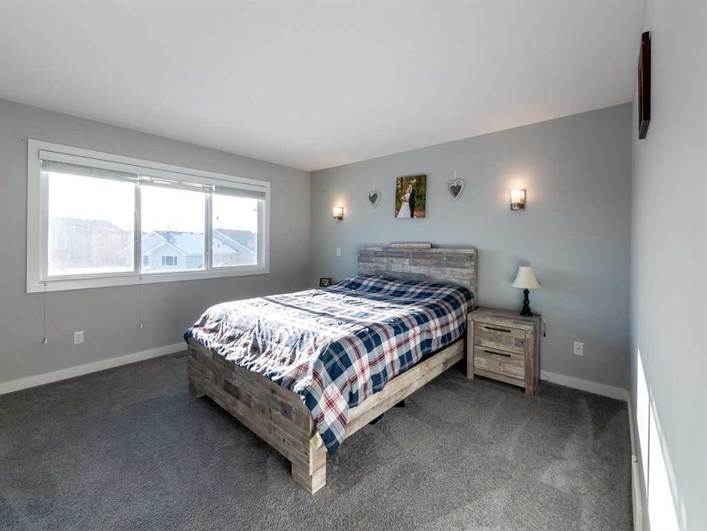 356 Westgate Crescent, Coaldale, AB