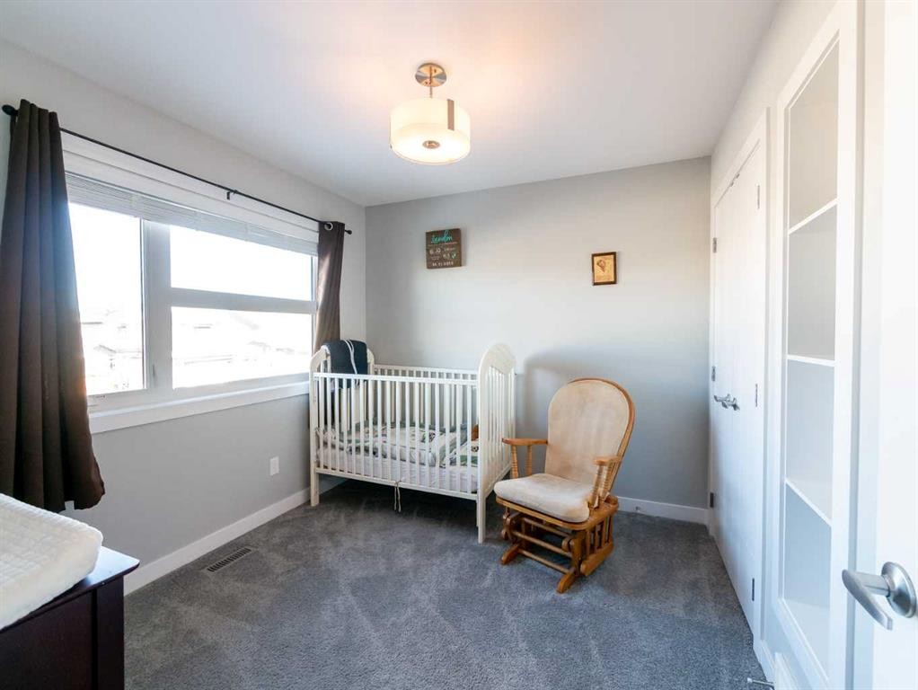 356 Westgate Crescent, Coaldale, AB