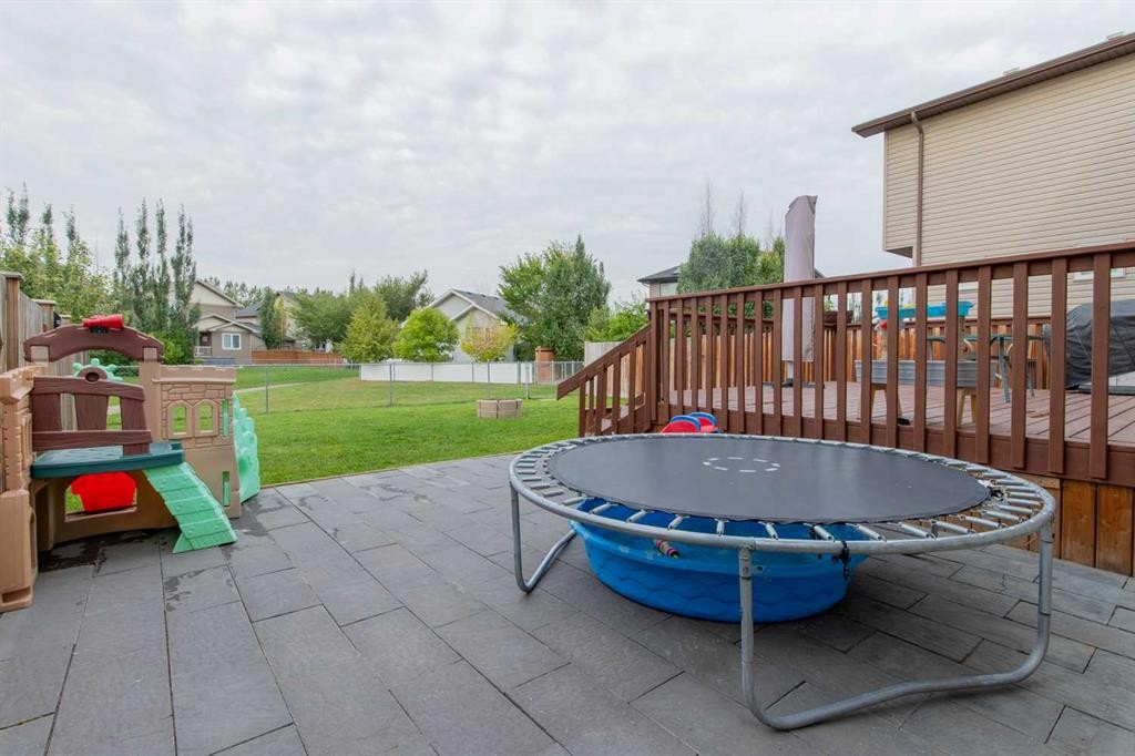 356 Westgate Crescent, Coaldale, AB