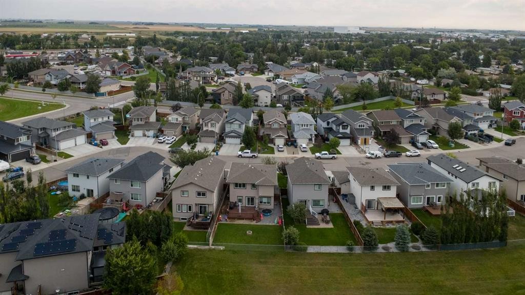 356 Westgate Crescent, Coaldale, AB