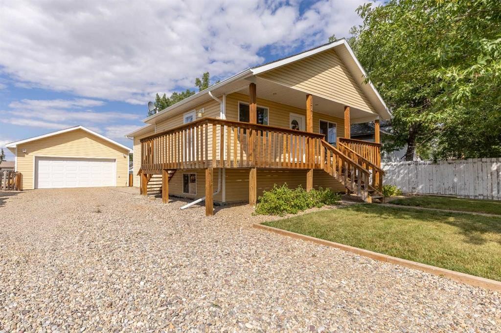 177 E 400 N, Raymond, AB