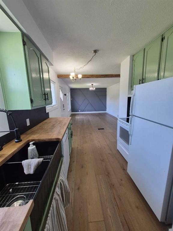 4931 54 Avenue, Taber, AB - Indoor