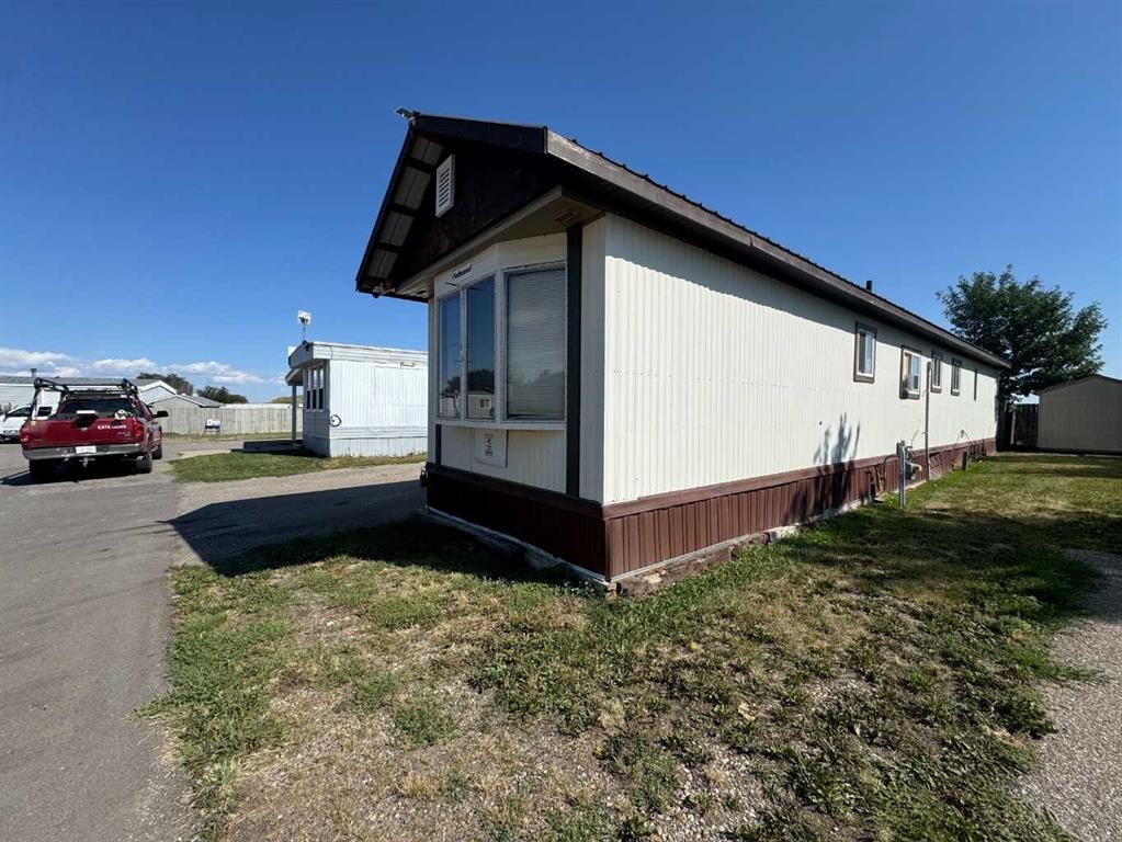 15-2715 Westside Drive West, Lethbridge, AB