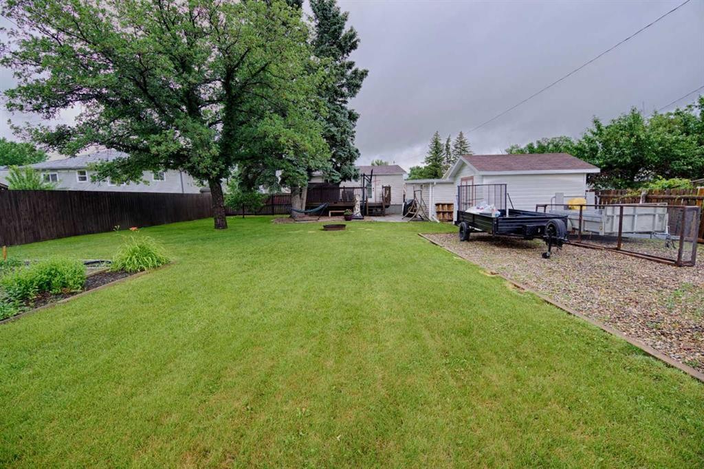 6014 52 Street, Taber, AB